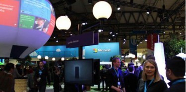 墨戈畢加帶你走入MWC展廳，展廳設(shè)計(jì)就是那么矯情