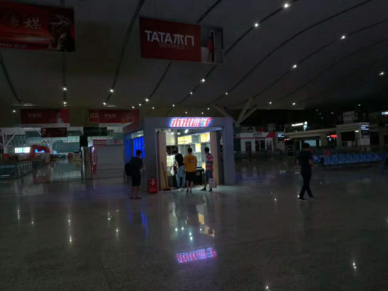 未來盒子——高鐵站展廳設計裝修 未來盒子——高鐵站展廳設計裝修